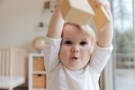 Bet ar tai nuostabu? Juk kalbama apie vaikų vystymąsi! Vadinasi, nereikia nustebti, kad tai kaip kiekviena kita raida apskritai ne tik lėtų
